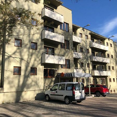 Hotel Timisoara Sannicolau Mare Sinnicolau Mare Экстерьер фото